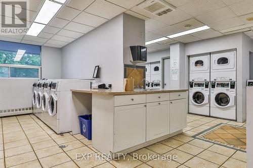 1102 - 150 Charlton Avenue E, Hamilton, ON - Indoor Photo Showing Laundry Room