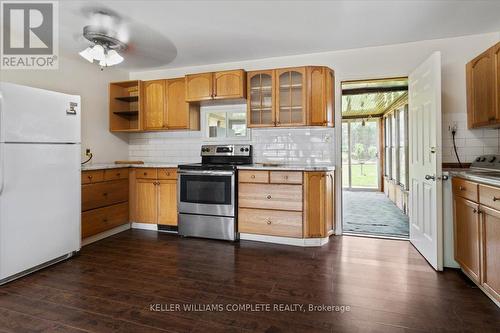 90 Shadyside Avenue, Hamilton, ON - Indoor Photo Showing Kitchen