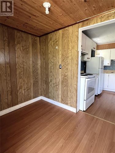 2 Marchs Road, Greens Harbour, NL - Indoor Photo Showing Kitchen