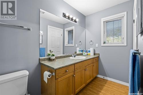 27 103 Banyan Crescent, Saskatoon, SK - Indoor Photo Showing Bathroom