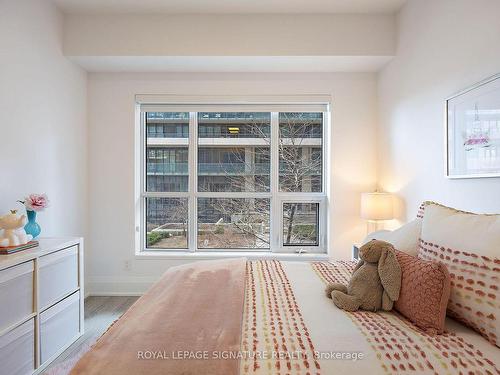 103-110 Marine Parade Dr, Toronto, ON - Indoor Photo Showing Bedroom