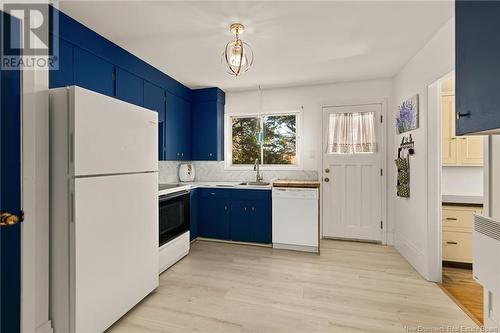 59 Anne Street, Moncton, NB - Indoor Photo Showing Kitchen