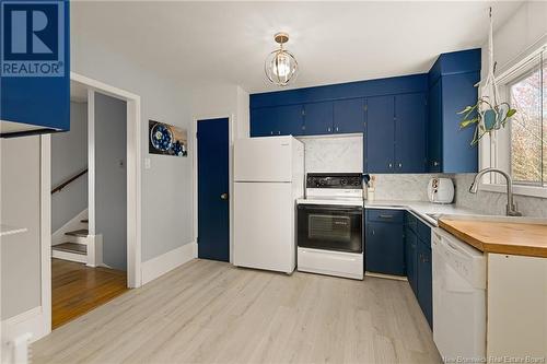 59 Anne Street, Moncton, NB - Indoor Photo Showing Kitchen