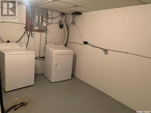 109 Dianne Street, Balcarres, SK - Indoor Photo Showing Laundry Room