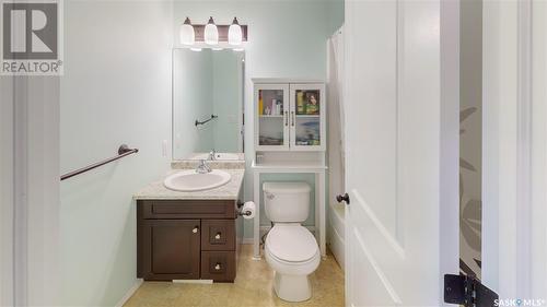 4105 Alton Crescent, Regina, SK - Indoor Photo Showing Bathroom