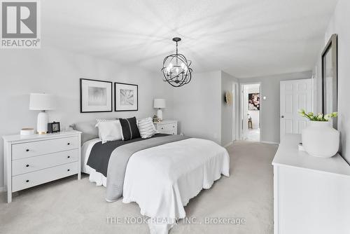 860 Lochness Crescent, Oshawa, ON - Indoor Photo Showing Bedroom