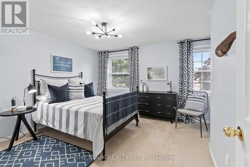 860 Lochness Crescent, Oshawa, ON - Indoor Photo Showing Bedroom