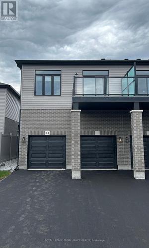 44 Riverstone Way, Belleville, ON - Outdoor