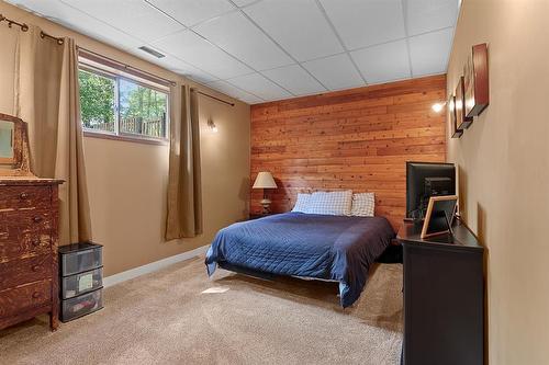 105137 Turkey Ranch Road, Brandon, MB - Indoor Photo Showing Bedroom