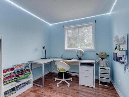 Bedroom - 1005 Rue Meunier, Longueuil (Saint-Hubert), QC - Indoor Photo Showing Office