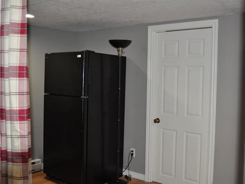 Family room - 355 Rue Sacré Coeur, Upton, QC - Indoor Photo Showing Other Room