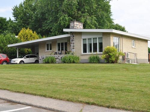 Overall view - 355 Rue Sacré Coeur, Upton, QC - Outdoor With Facade