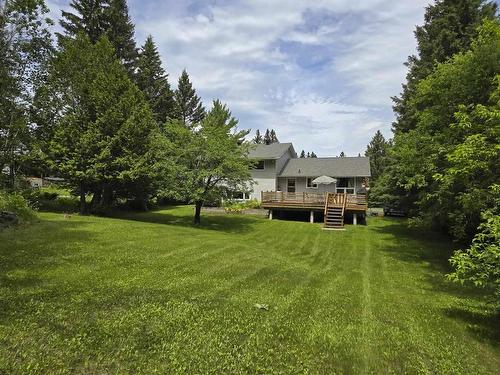 1820 Riverdale Road, Thunder Bay, ON - Outdoor With Backyard