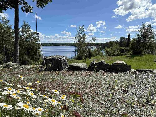 79 Pair A Dice Road, Fort Frances, ON - Outdoor