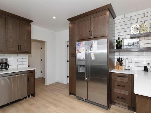 1511 Crawford Avenue, Thunder Bay, ON - Indoor Photo Showing Kitchen With Stainless Steel Kitchen