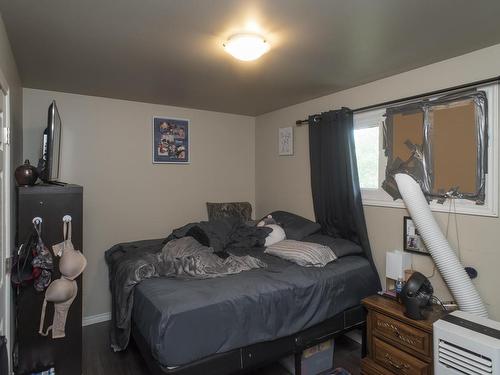 162-164 Brent Street, Thunder Bay, ON - Indoor Photo Showing Bedroom