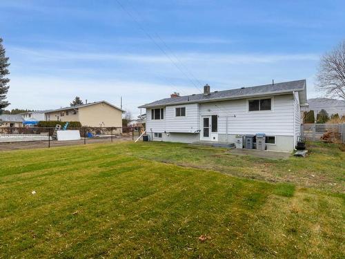 2450 Fleetwood Ave, Kamloops, BC - Outdoor