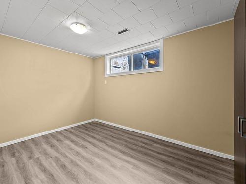 2450 Fleetwood Ave, Kamloops, BC - Indoor Photo Showing Other Room