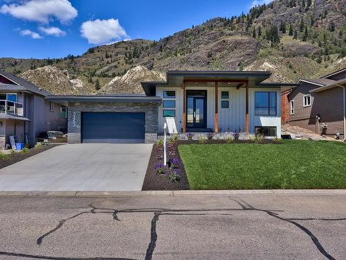 3453 Navatanee Drive, Kamloops, BC - Outdoor With Facade