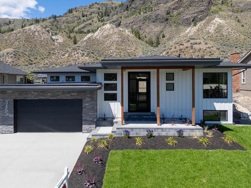 3453 Navatanee Drive, Kamloops, BC - Outdoor