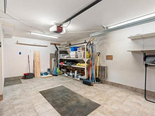 Garage - 5996 Av. De L'Isère, Québec (Charlesbourg), QC 