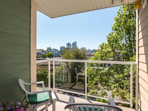 308-689 Bay St, Victoria, BC - Outdoor With Balcony With Exterior