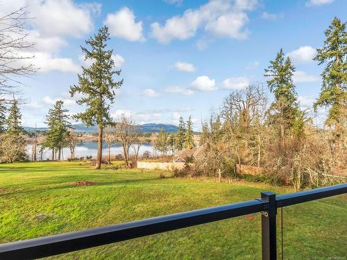 1743 Maple Bay Rd, Duncan, BC 