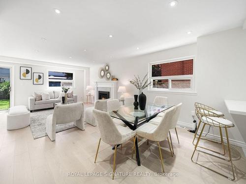 55 Chipwood Cres, Toronto, ON - Indoor Photo Showing Living Room With Fireplace