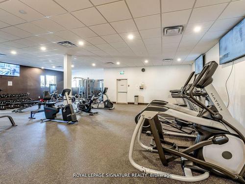 Ph04-812 Burnhamthorpe Rd, Toronto, ON - Indoor Photo Showing Gym Room