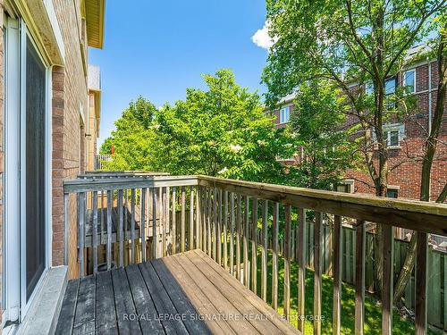 15-1128 Dundas St W, Mississauga, ON - Outdoor With Balcony With Exterior