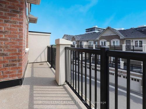 3020 George Savage Ave, Oakville, ON - Outdoor With Balcony