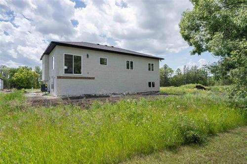 121 Byers Dr, St Clements, MB 