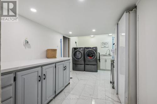 10 Totteridge Road, Toronto, ON - Indoor Photo Showing Laundry Room