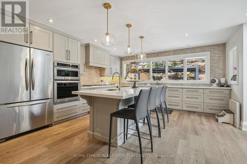 10 Totteridge Road, Toronto, ON - Indoor Photo Showing Kitchen With Stainless Steel Kitchen With Upgraded Kitchen
