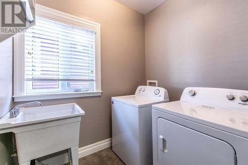 67 Julieann Place, St. John'S, NL - Indoor Photo Showing Laundry Room
