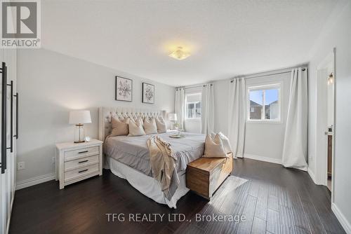 1299 Gyatt Crescent, Oshawa, ON - Indoor Photo Showing Bedroom