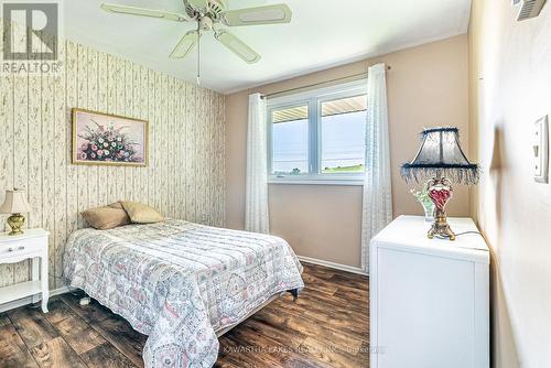 1357 Killarney Bay Road, Kawartha Lakes, ON - Indoor Photo Showing Bedroom