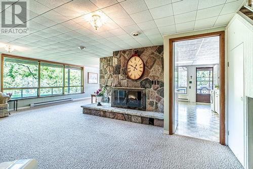 1357 Killarney Bay Road, Kawartha Lakes, ON - Indoor With Fireplace