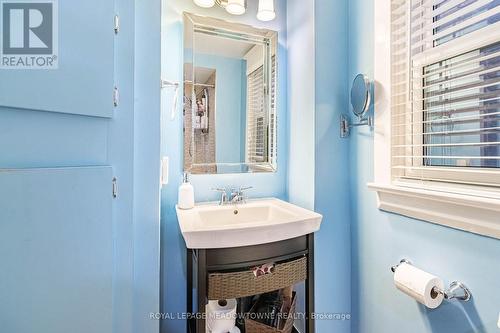 65 Deloraine Avenue, Toronto, ON - Indoor Photo Showing Bathroom