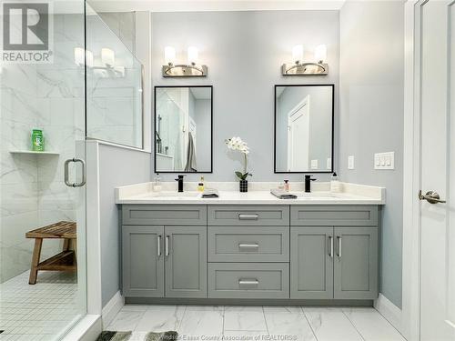 2459 Clearwater, Windsor, ON - Indoor Photo Showing Bathroom