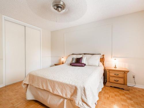 Master bedroom - 3756 Rue Paquette, Longueuil (Saint-Hubert), QC - Indoor Photo Showing Bedroom