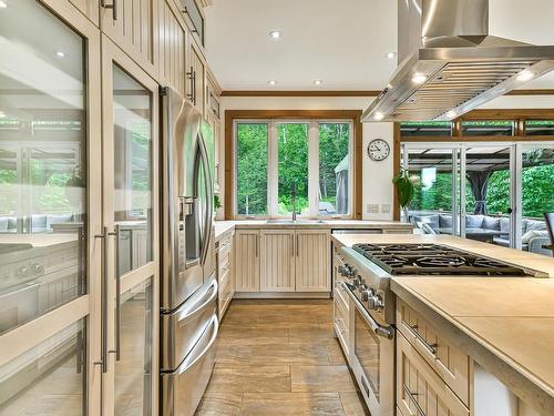 Cuisine - 2830  - 2832 Crois. De La Falaise, Val-David, QC - Indoor Photo Showing Kitchen With Upgraded Kitchen