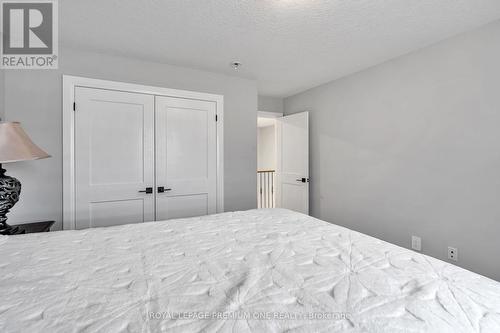 1177 Meadowlark Ridge, London, ON - Indoor Photo Showing Bedroom