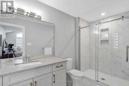 1177 Meadowlark Ridge, London, ON - Indoor Photo Showing Bathroom