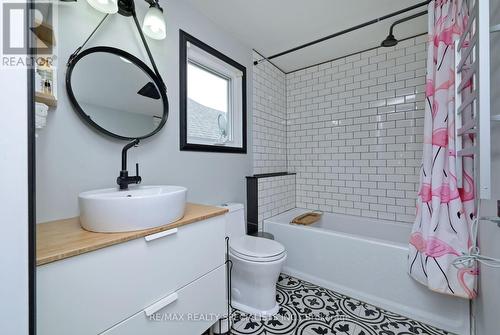 29 Rose Street, Orangeville, ON - Indoor Photo Showing Bathroom