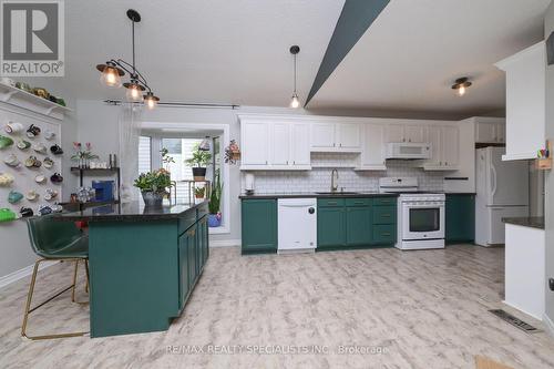 29 Rose Street, Orangeville, ON - Indoor Photo Showing Kitchen