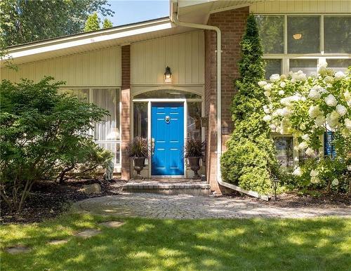 675 North Shore Boulevard E, Burlington, ON - Outdoor