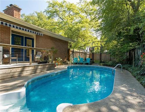 Sport pool! Perfect for volleyball. - 675 North Shore Boulevard E, Burlington, ON - Outdoor With In Ground Pool With Deck Patio Veranda With Backyard