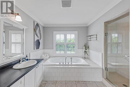 757 Merlot Court, Mississauga, ON - Indoor Photo Showing Bathroom