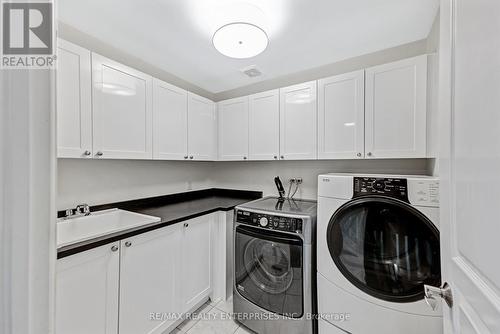 757 Merlot Court, Mississauga, ON - Indoor Photo Showing Laundry Room